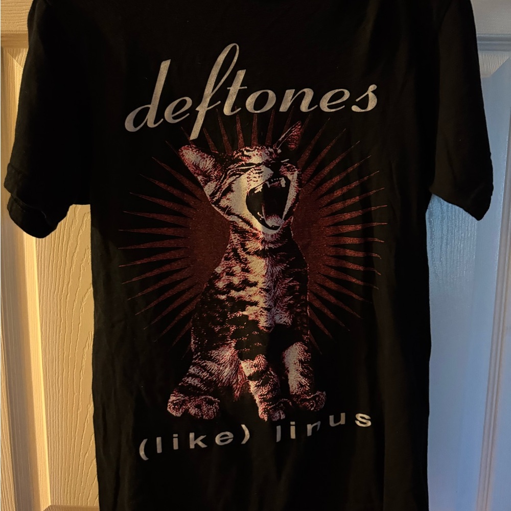 Deftones Graphic Black T-Shirt